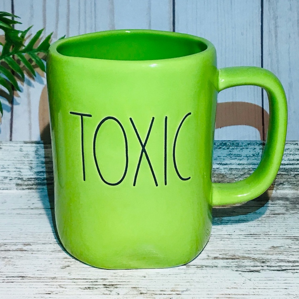 Rae Dunn 🆕 TOXIC green mug Halloween